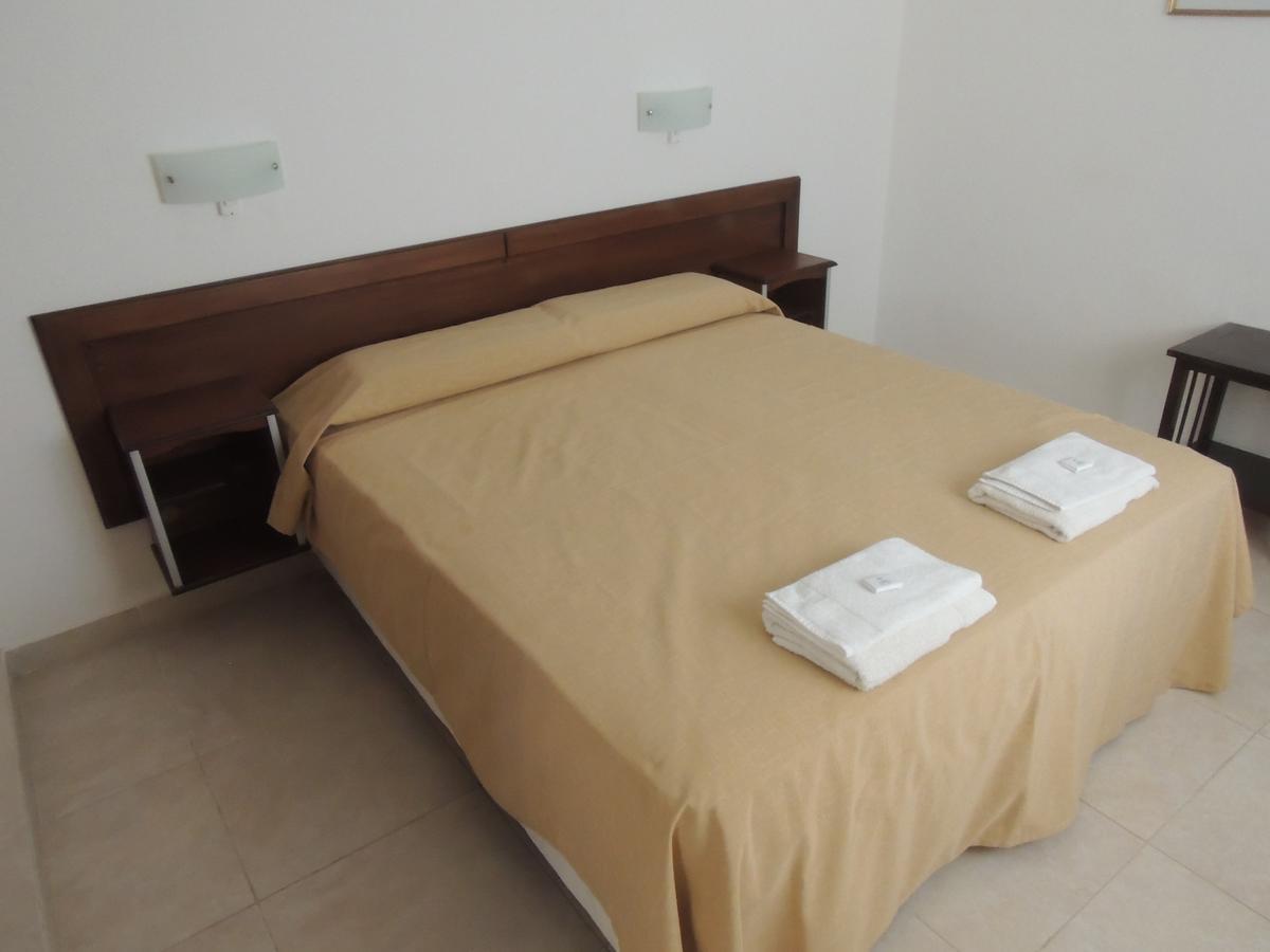 Hotel Brisas Del Mar Мирамар Екстериор снимка